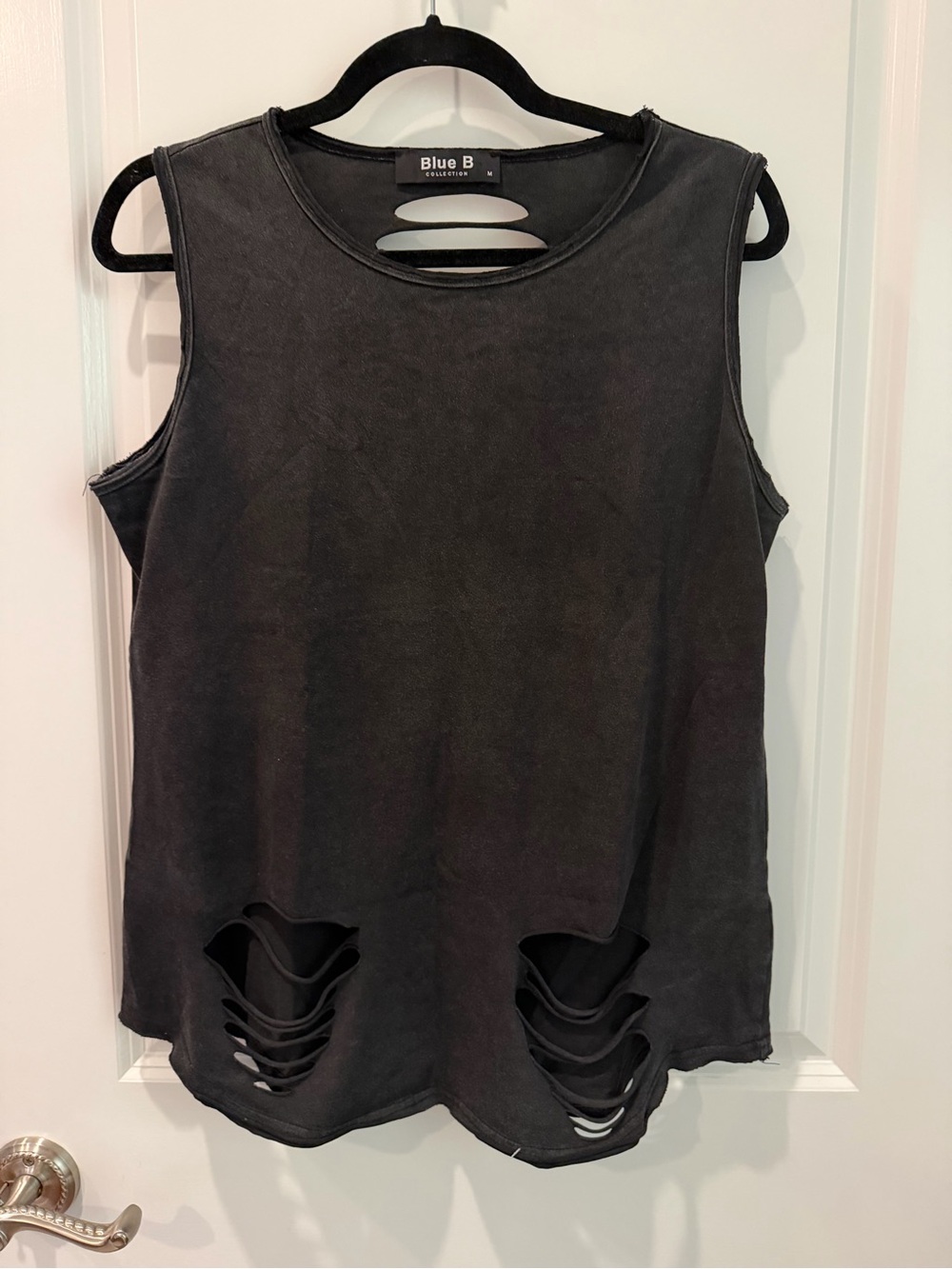 Blue B Collection Black Distressed Shredded Cutout Tank Top M